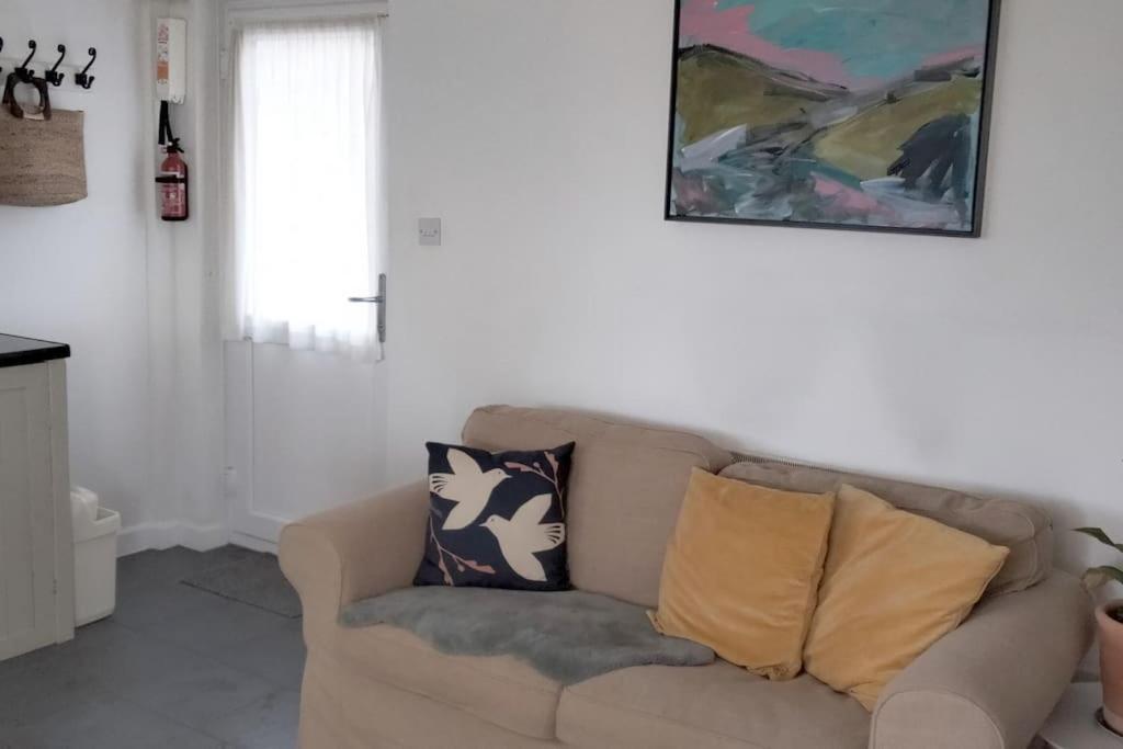 The Flower House, Idyllic Cornish Retreat. Apartamento Saint Erth Exterior foto